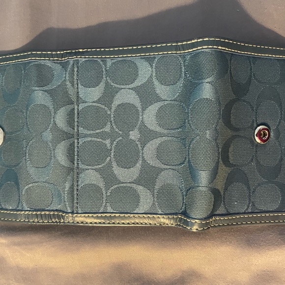 Blue Coach wallet. Never uses. - Picture 2 of 10